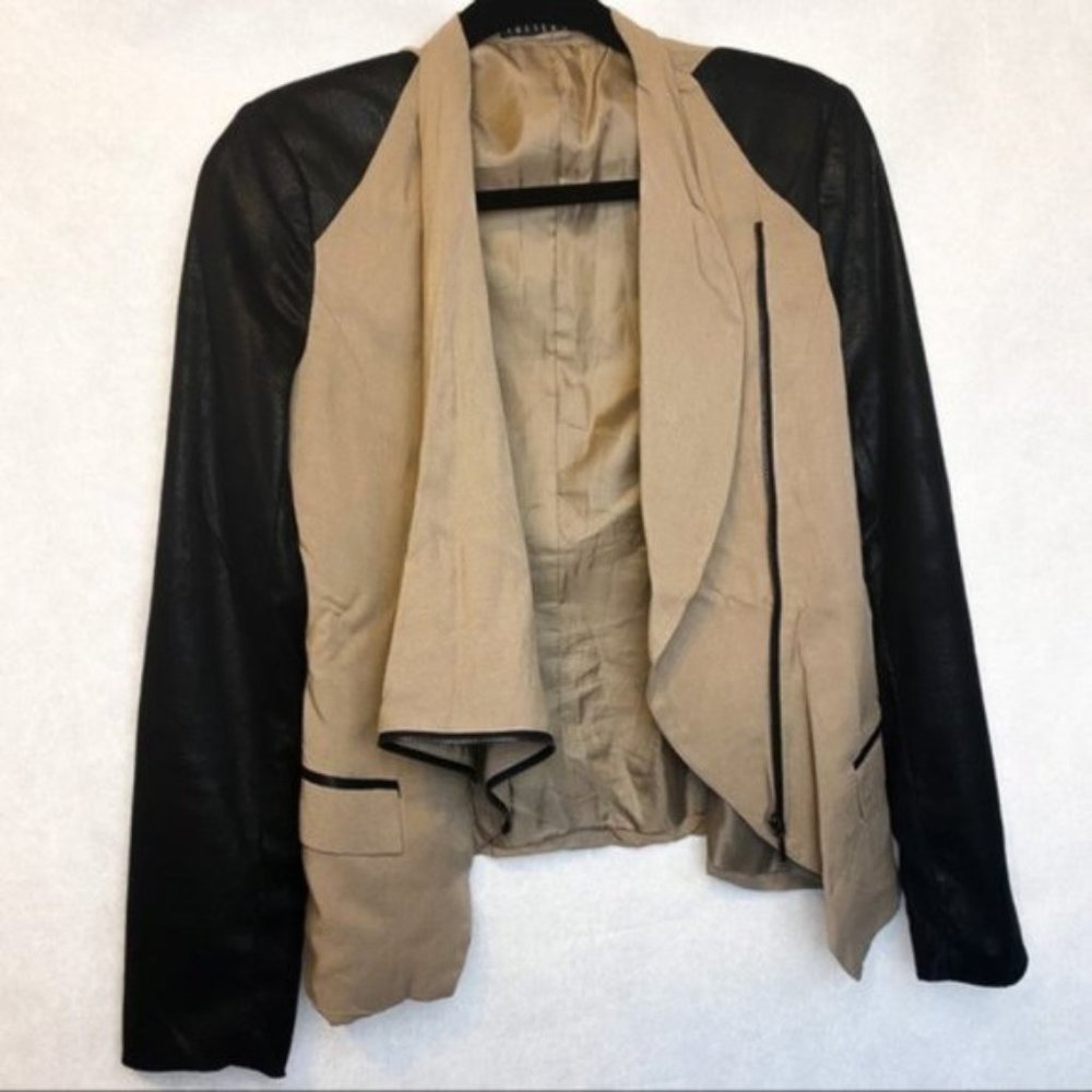 Potter's Pot Black/Tan Zipper Blazer Size Small